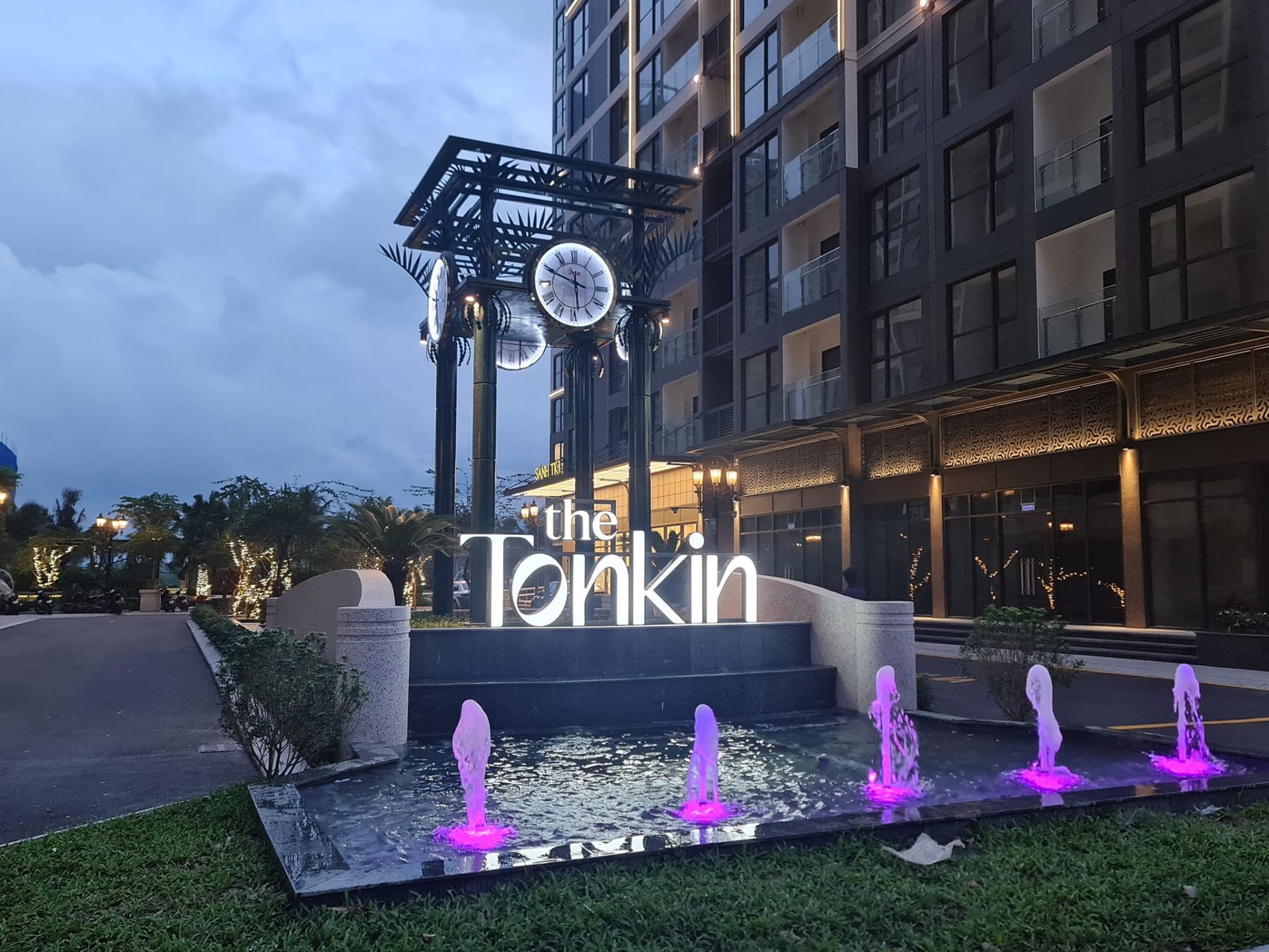 The Tonkin - Vinhomes Smart City